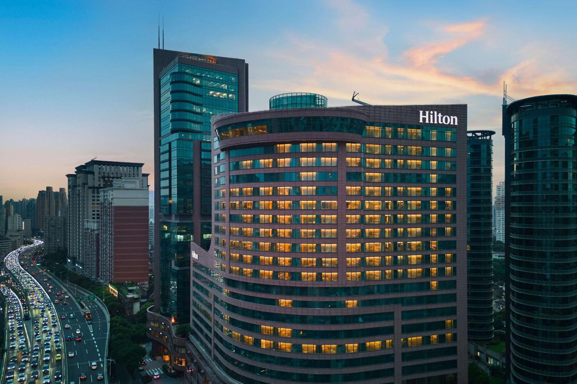 Hilton Shanghai City Center -Steps From Iconic Landmarks Wukang Mansion And Jing'An Temple Zewnętrze zdjęcie